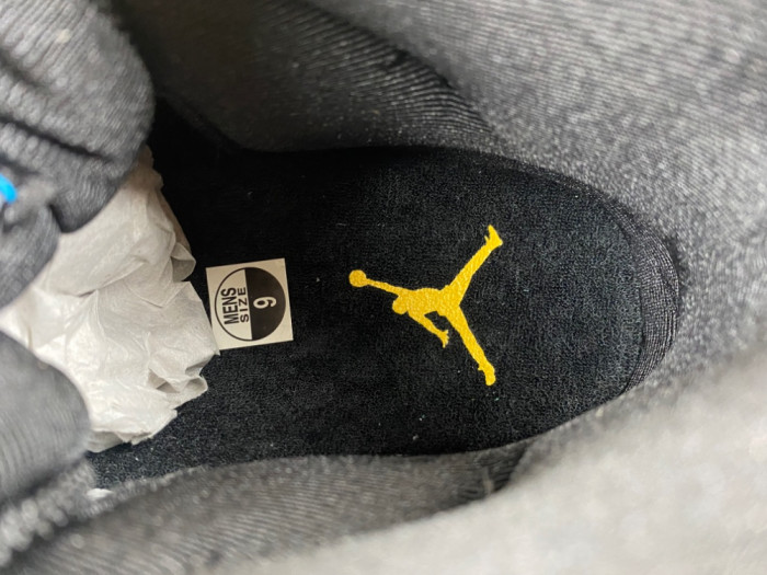 Air Jordan 11 “Gamma” -CT8012-047