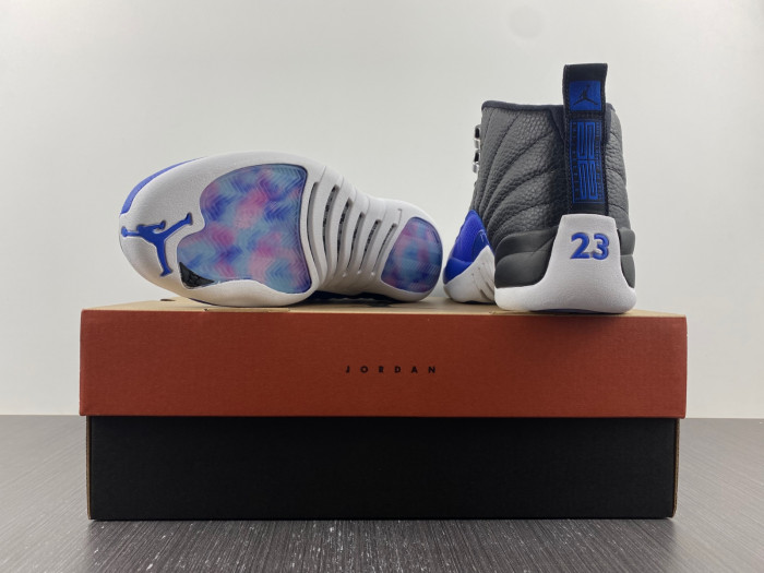jordan 12 retro hyper royal-ao6068-004