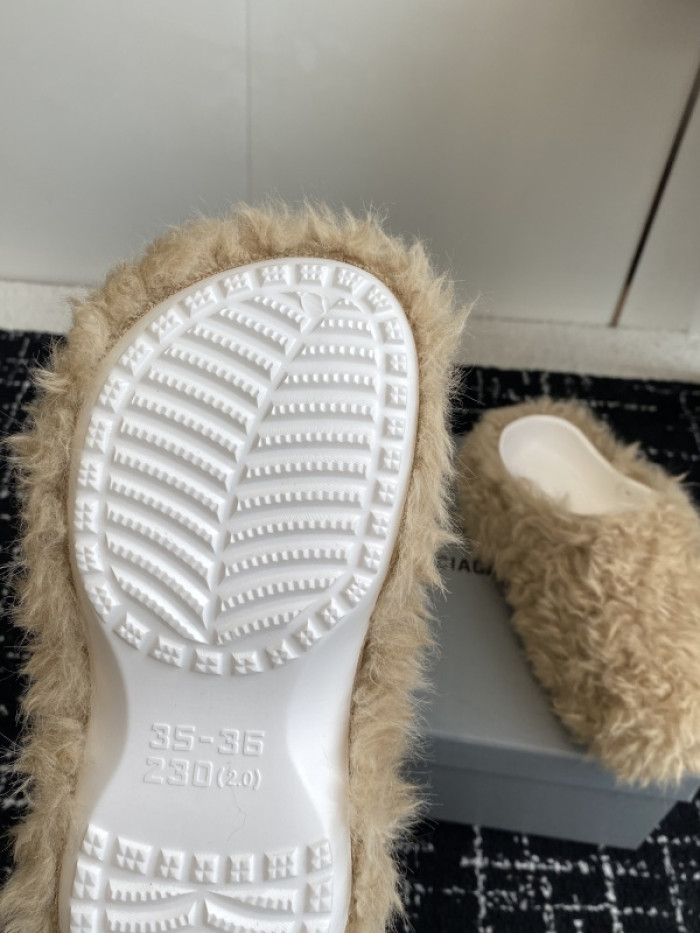 Balenciaga Sandal 37