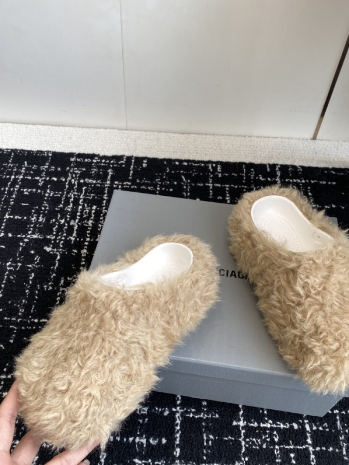 Balenciaga Sandal 37