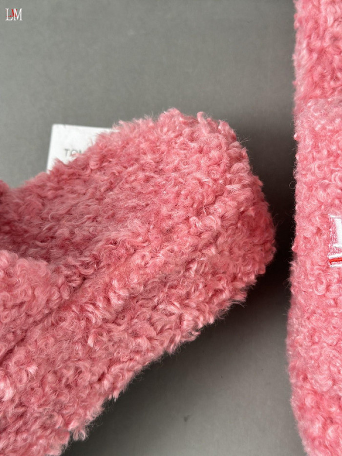 Balenciaga Sandal 23