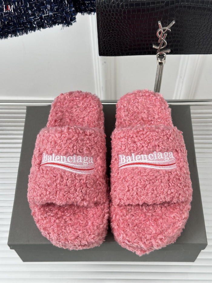 Balenciaga Sandal 23