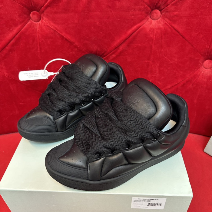 Lanvin -64