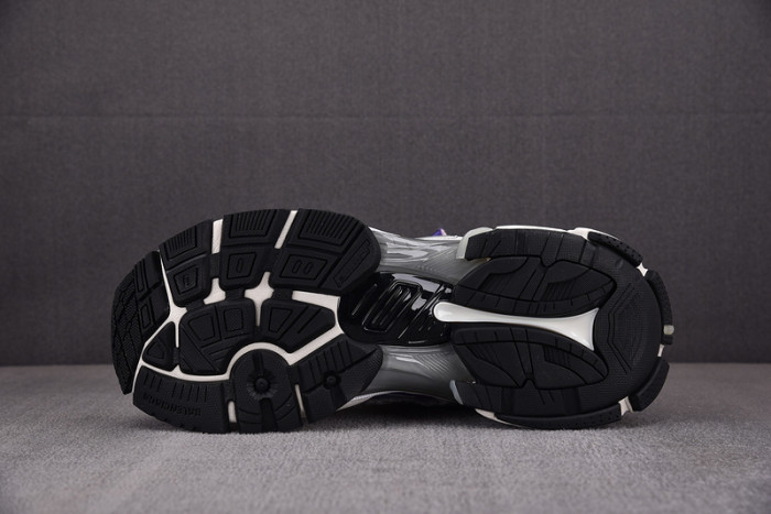BALENCIAGA 21