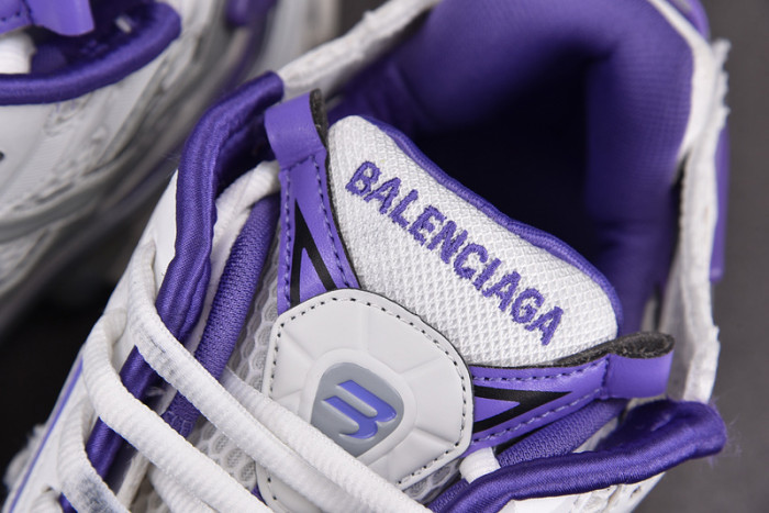 BALENCIAGA 21
