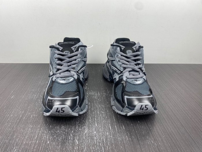SNEAKER RUNNER 34