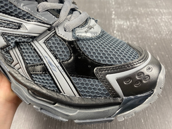 SNEAKER RUNNER 34
