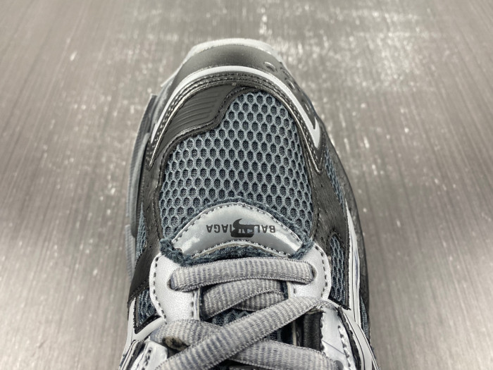 SNEAKER RUNNER 34