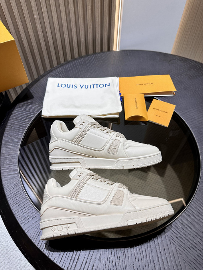 LV snekaers 186