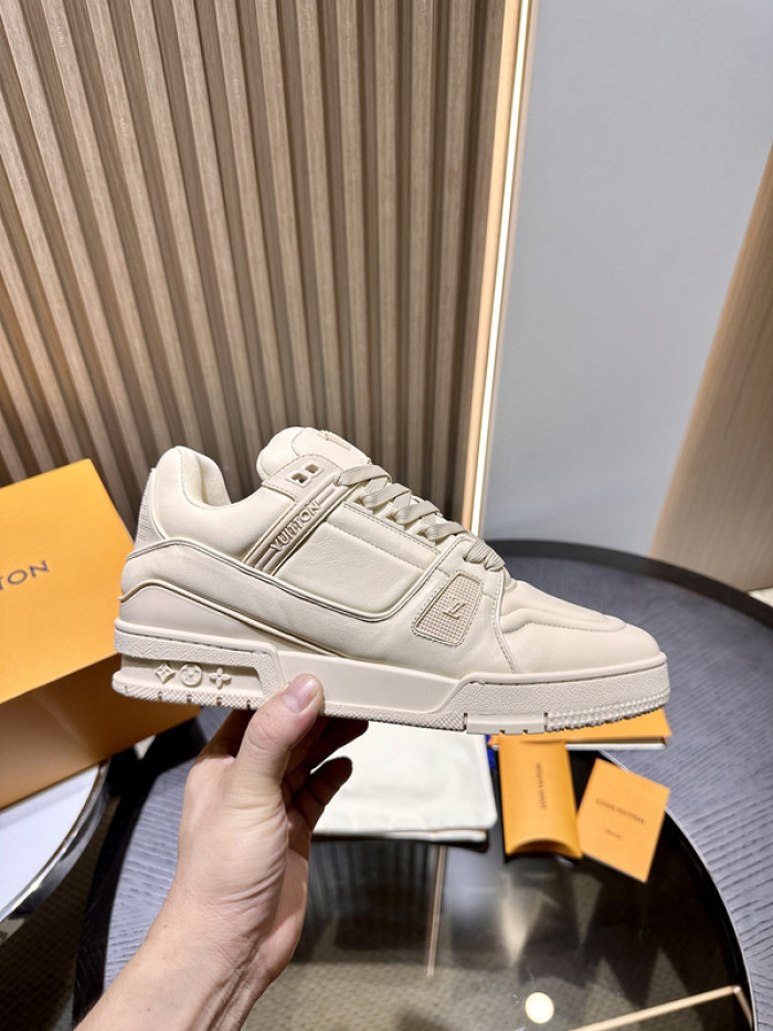 LV snekaers 186