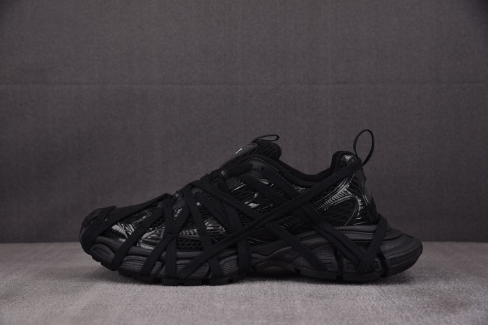 BALENCIAGA 3XL 52