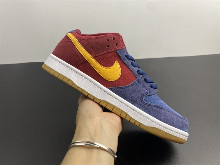 nike sb dunk low “barcelona” dj0606-400
