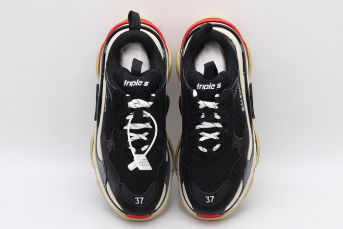 SNEAKER -202212191