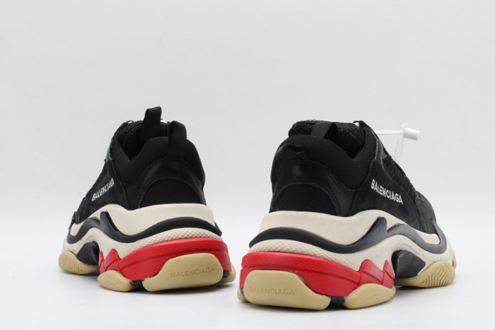 SNEAKER -202212191