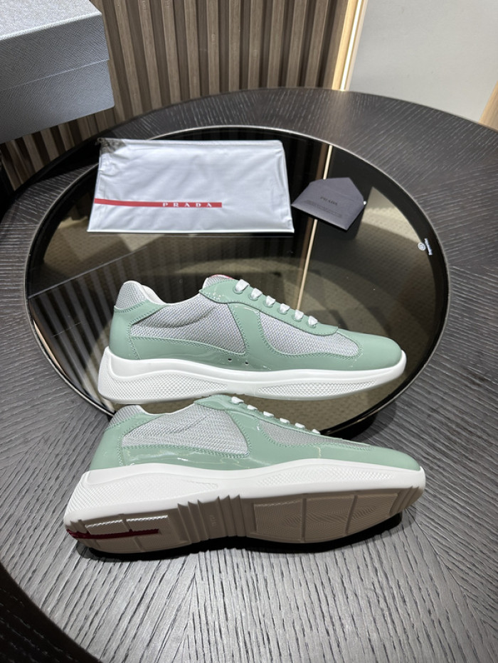 Prada 43