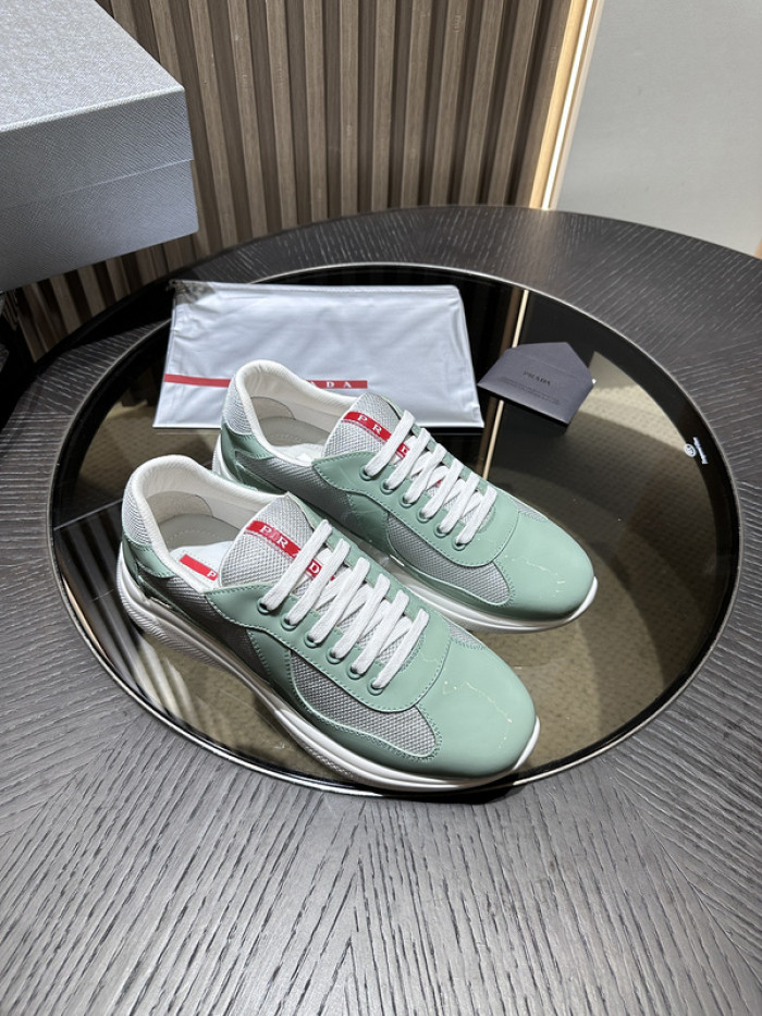 Prada 43