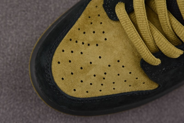 NK SB Dunk Low Supreme 94 Camper Green-HQ8487-300