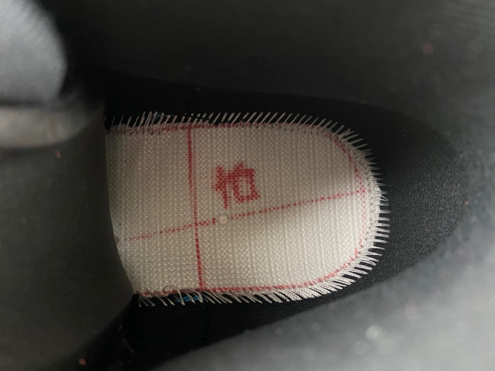 Jordan 12 Retro Flu Game (2025)-130690-002