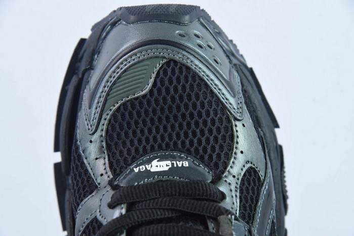 SNEAKER RUNNER 04
