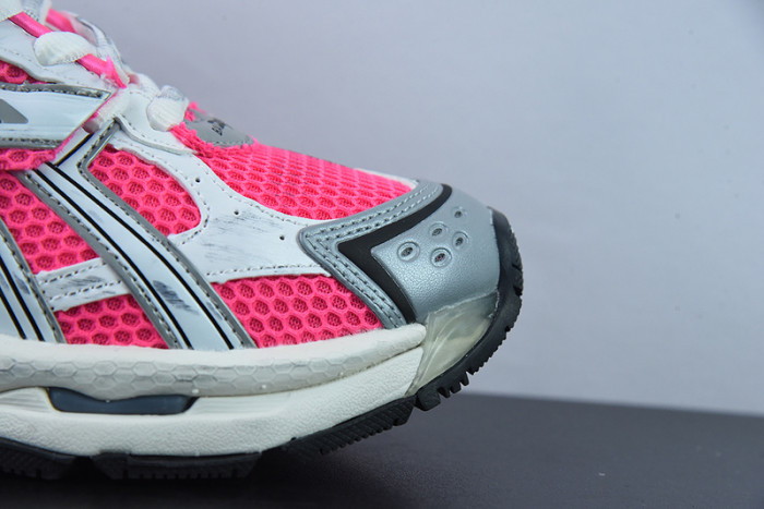 SNEAKER RUNNER 17