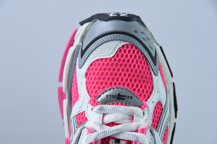 SNEAKER RUNNER 17