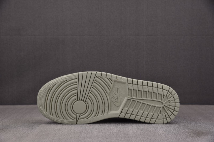 Air Jordan 1 Retro Low OG Zion Williamson Voodoo Alternate- IH2309-500