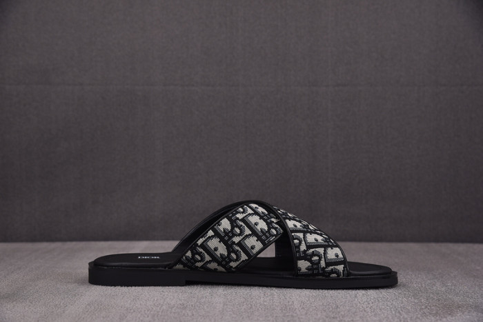 DIOR SANDAL 08