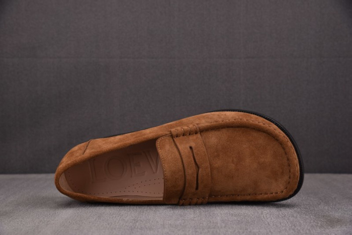 Loewe - 11