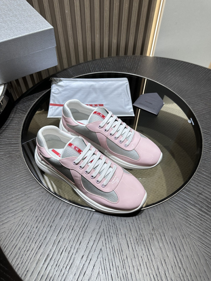 Prada 44
