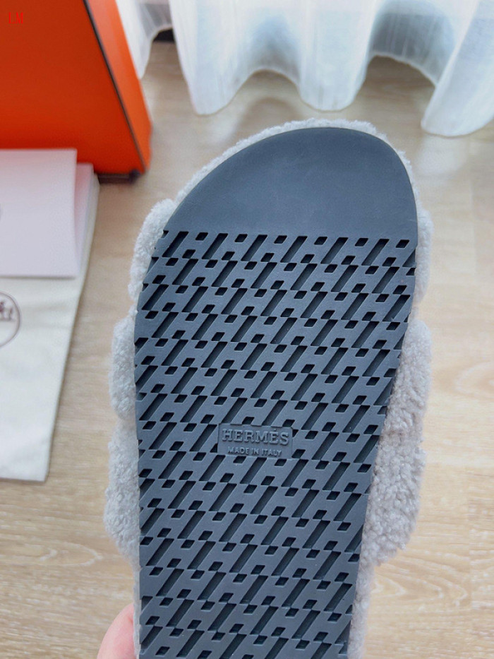 Hermes Sandal 24
