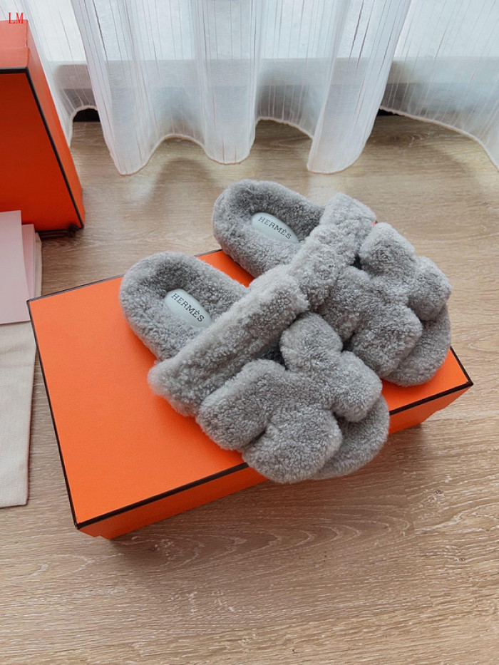Hermes Sandal 24