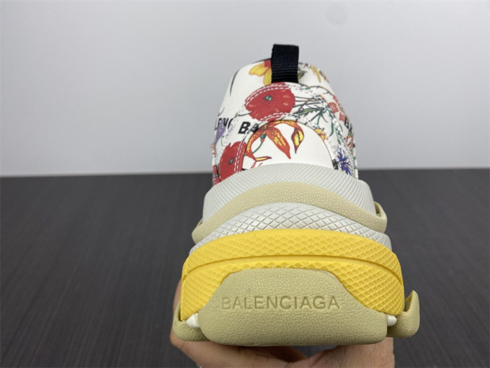 SNEAKER -202207136