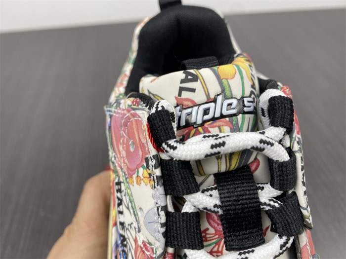 SNEAKER -202207136
