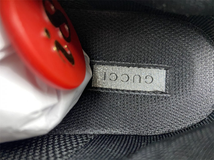 SNEAKER -202207136