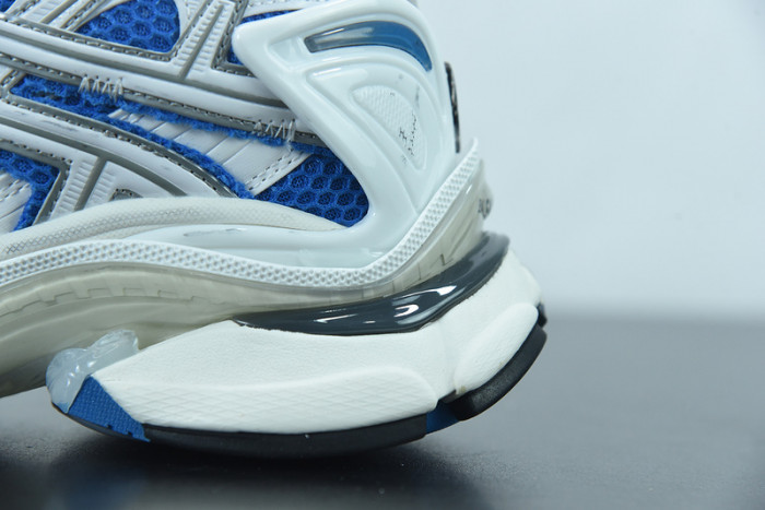 SNEAKER RUNNER 18