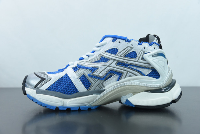 SNEAKER RUNNER 18