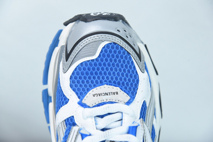 SNEAKER RUNNER 18