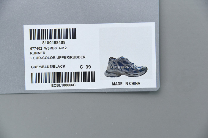 SNEAKER RUNNER 18