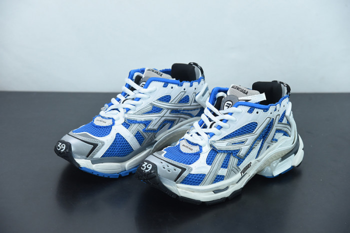 SNEAKER RUNNER 18