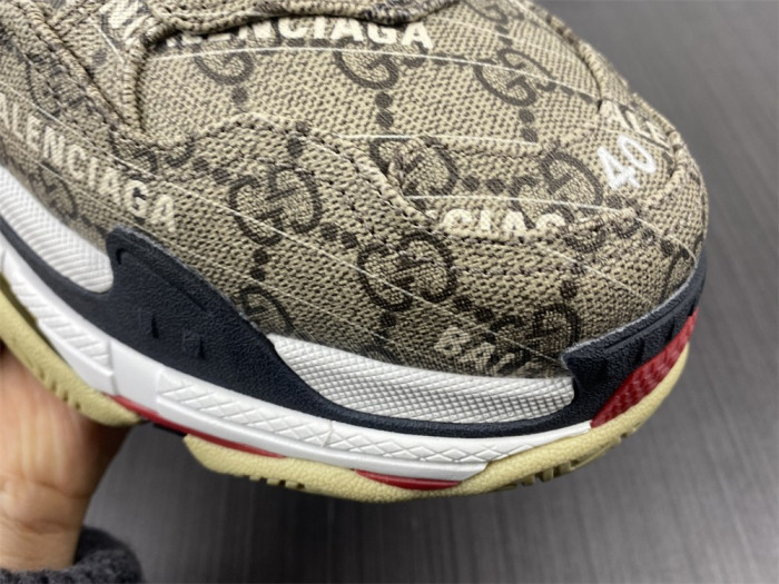 SNEAKER -202207135