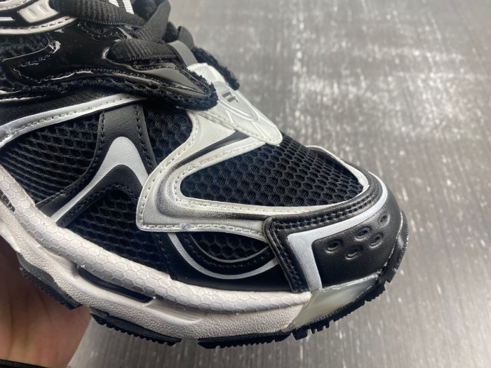 SNEAKER RUNNER 31