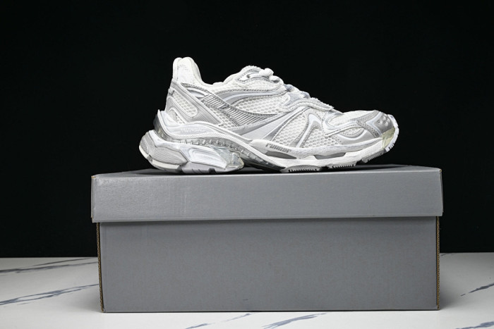 SNEAKER RUNNER 51