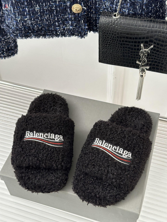 Balenciaga Sandal 14