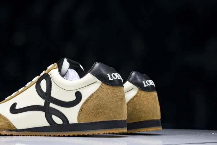 Loewe - 06