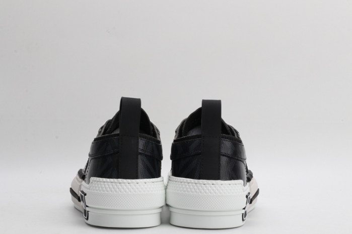 D*or b23 sneaker-005