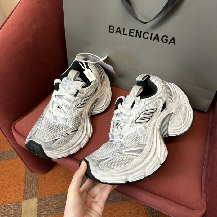 BALENCIAGA 37