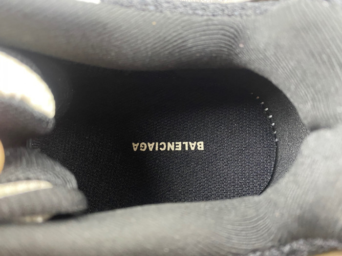 Track Sneaker-32