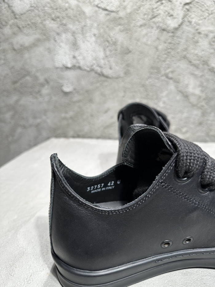 Rick Owen R000040