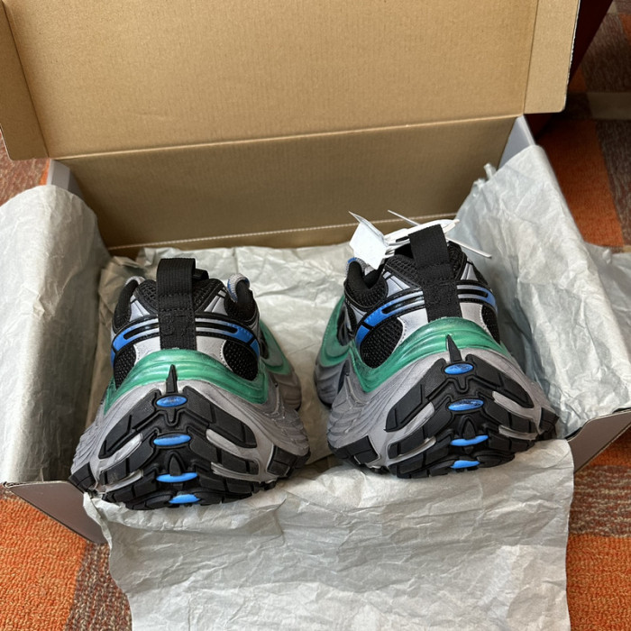 BALENCIAGA 39