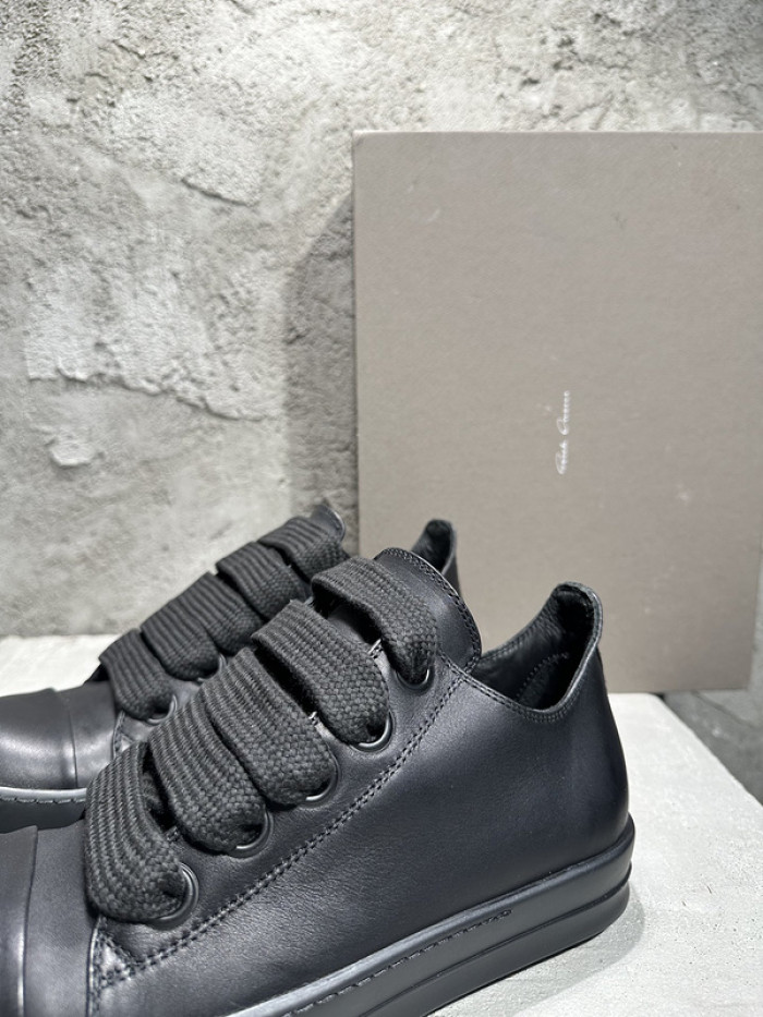 Rick Owen R000040